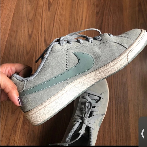 Nike Court Royale - Picture 1 of 4